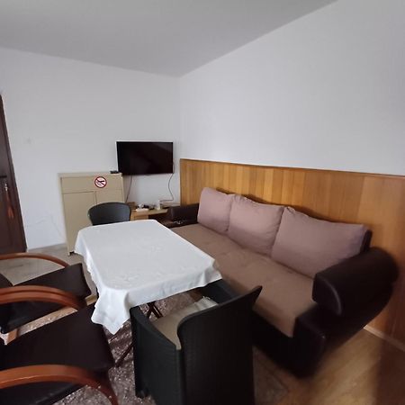 Apartments Lela Bihać Εξωτερικό φωτογραφία
