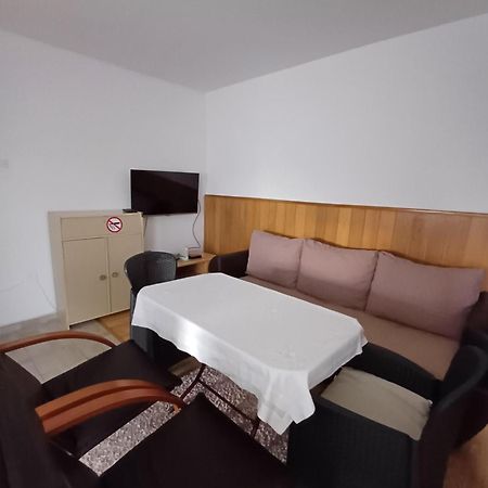 Apartments Lela Bihać Εξωτερικό φωτογραφία