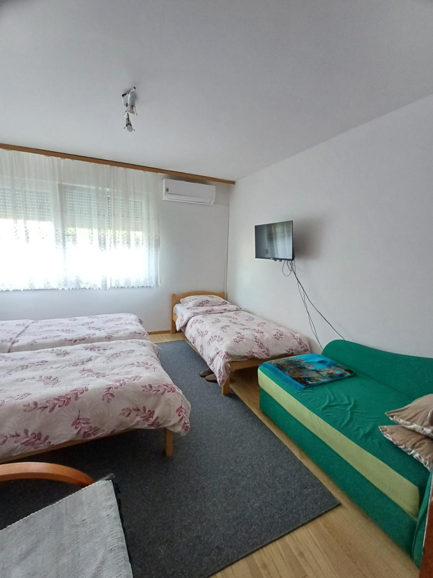 Apartments Lela Bihać Εξωτερικό φωτογραφία